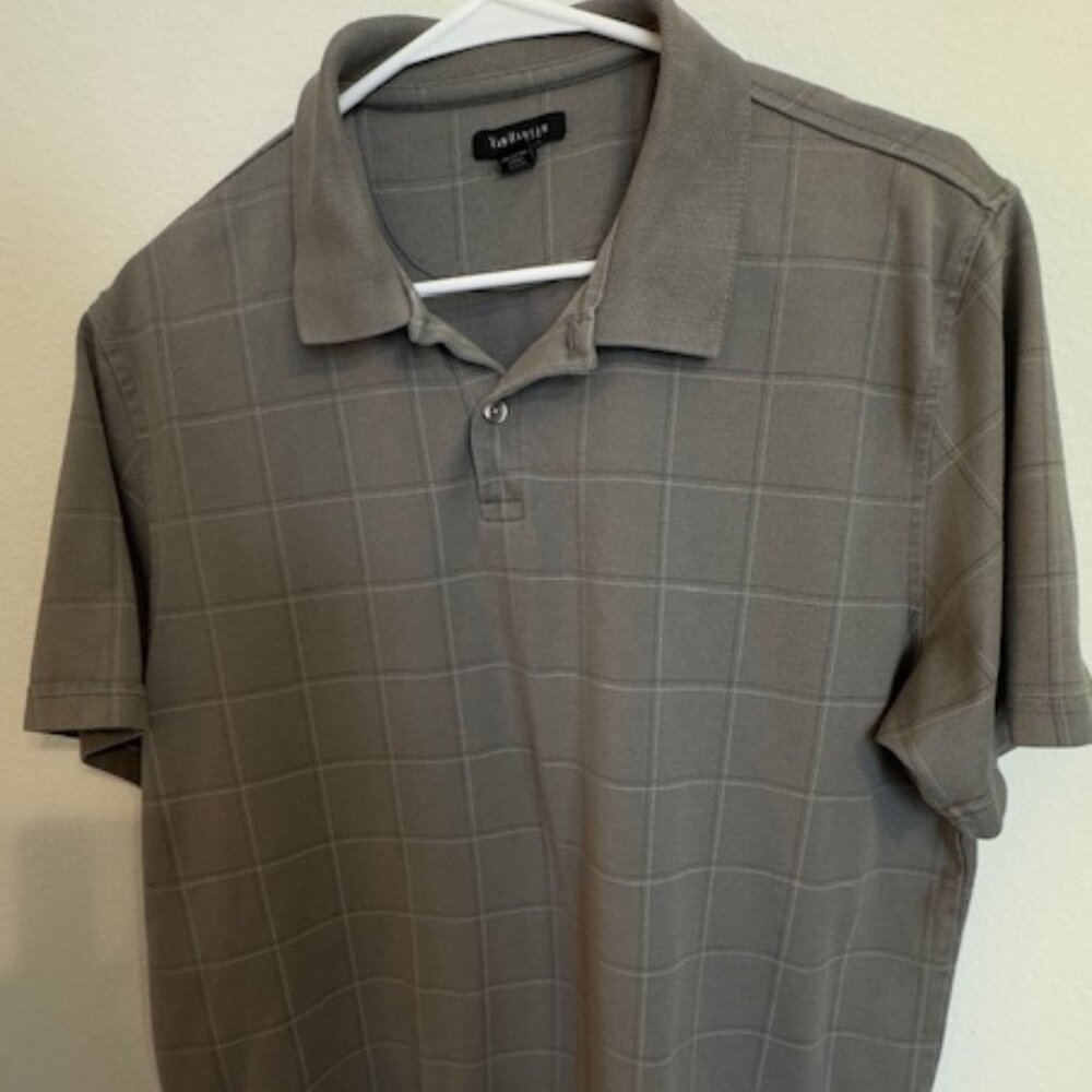Men's Van Heusen golf shirt